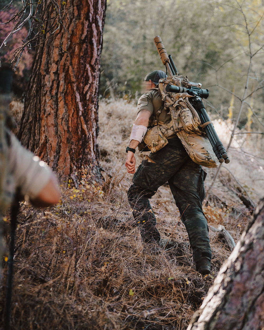Spectre - Eberlestock lifestyle photo 1