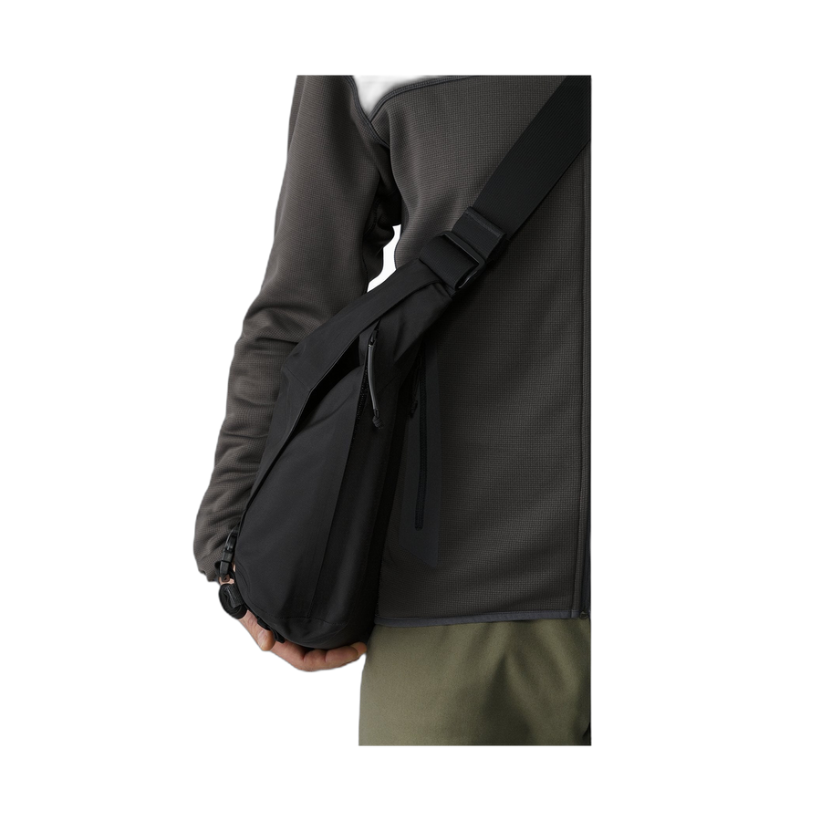 Arc'teryx LEAF Courier Bag 15 – Deliberate Dynamics