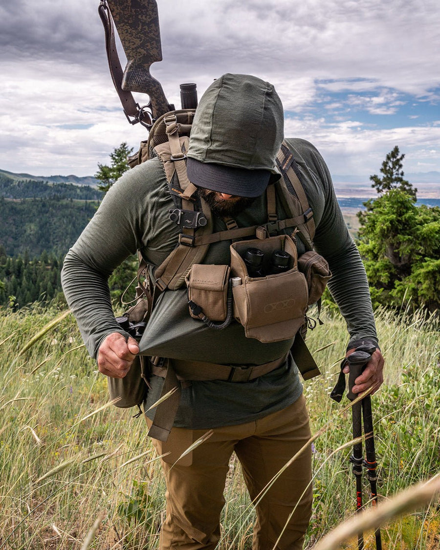 Lochsa 180 Merino Hoody - Eberlestock lifestyle photo 7