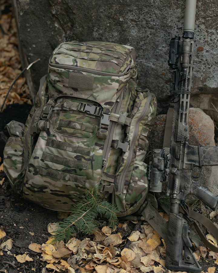 Mission Assault Pack - Eberlestock lifestyle photo 7